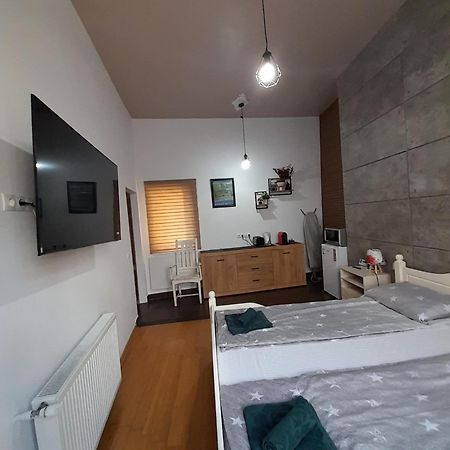 Pannonia Rooms And Apartments Satu Mare Zewnętrze zdjęcie