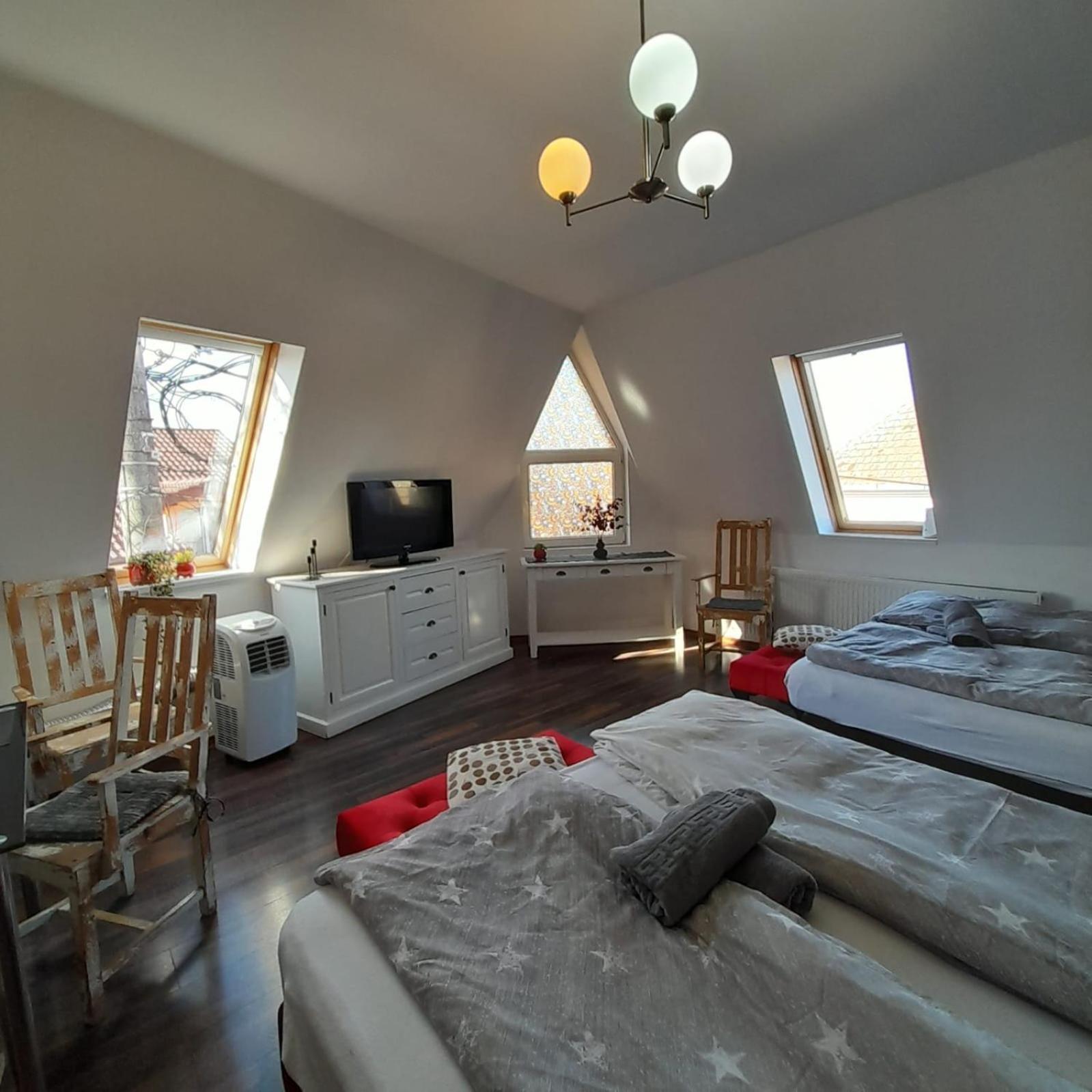 Pannonia Rooms And Apartments Satu Mare Zewnętrze zdjęcie