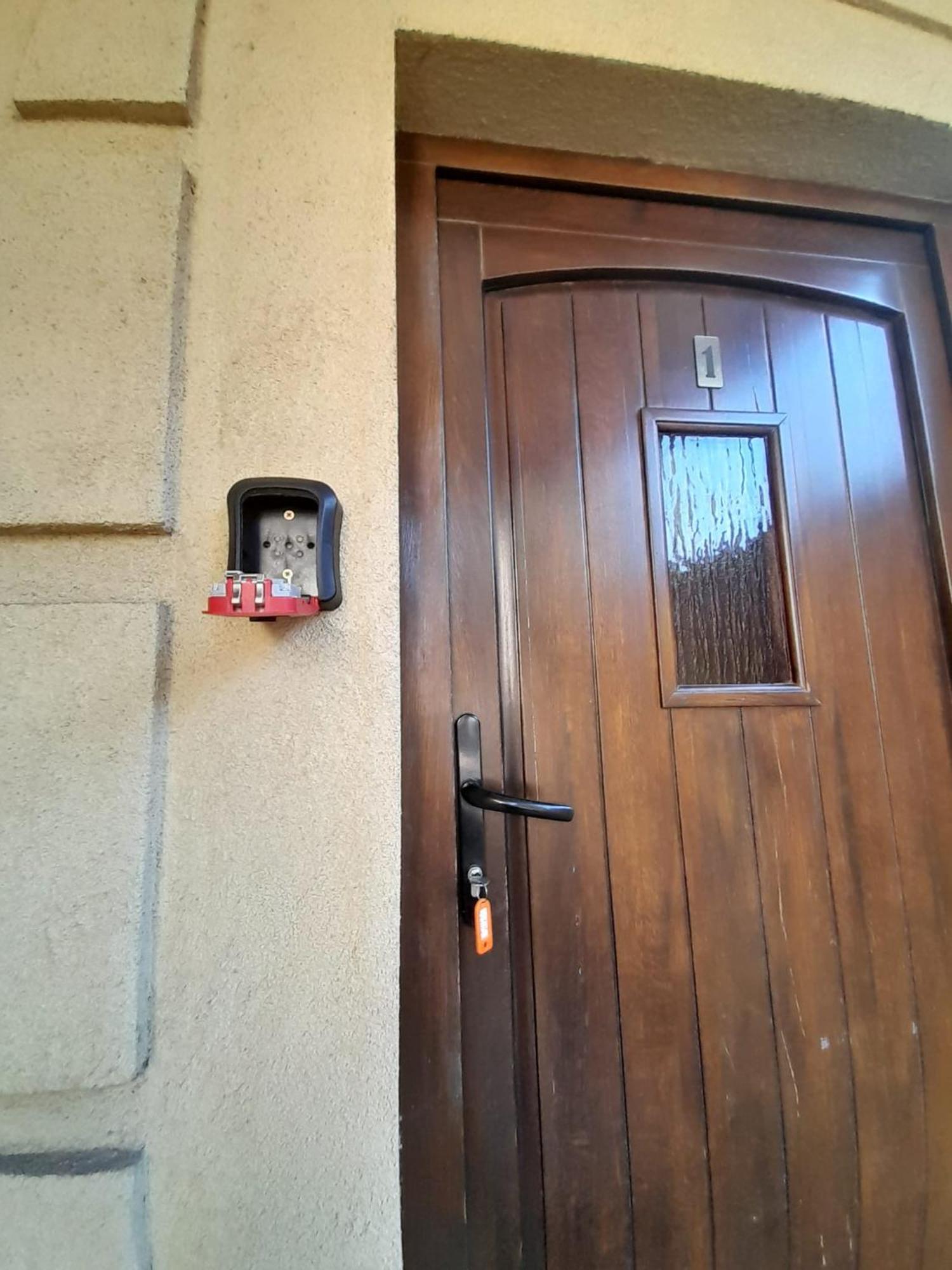 Pannonia Rooms And Apartments Satu Mare Zewnętrze zdjęcie